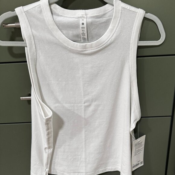 lululemon Classic Fit Cotton Blend Tank Size 10 NWT - Picture 1 of 7